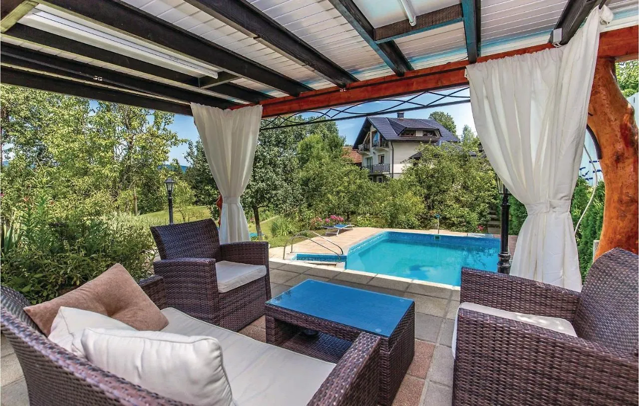 Ferienhaus 3 Bedroom Nice Home In Moravice