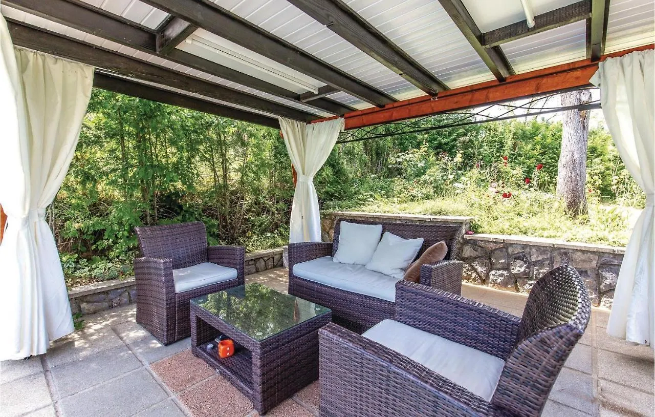 3 Bedroom Nice Home In Moravice